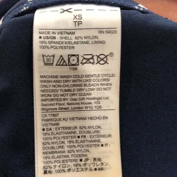 GAP STRIPED NAVY/WHITE TRIANGLE BIKINI TOP (XS) - Picture 3 of 4